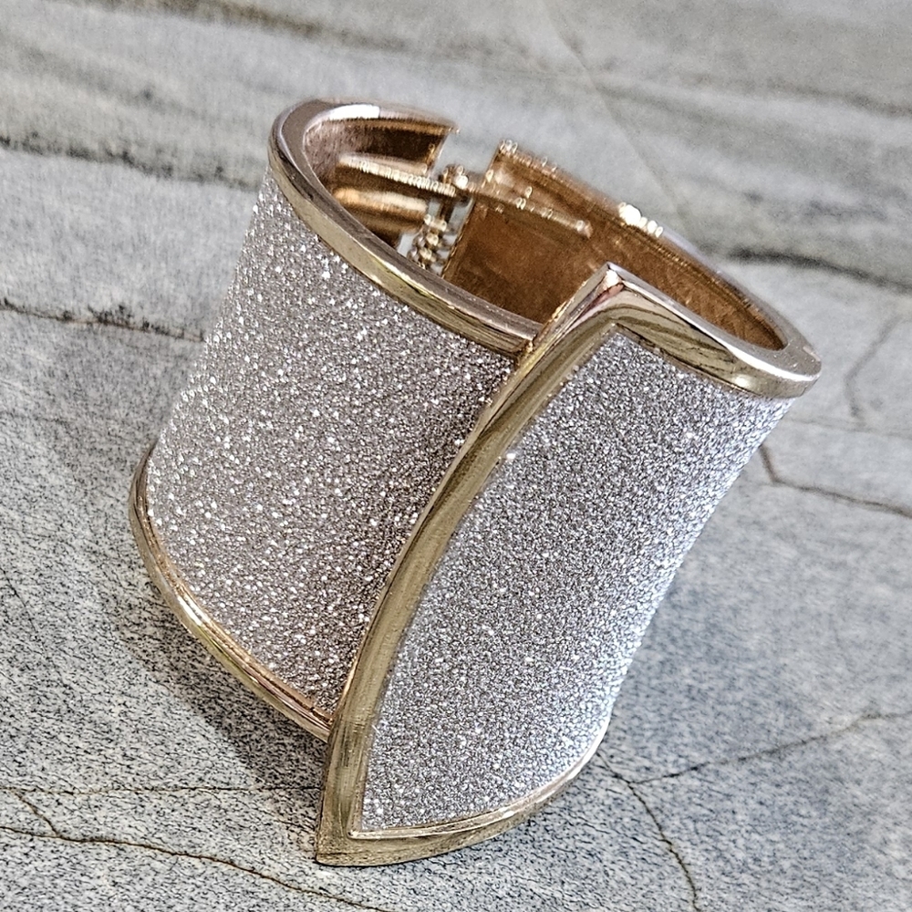 Chic Gold and Silver Women's Bracelet